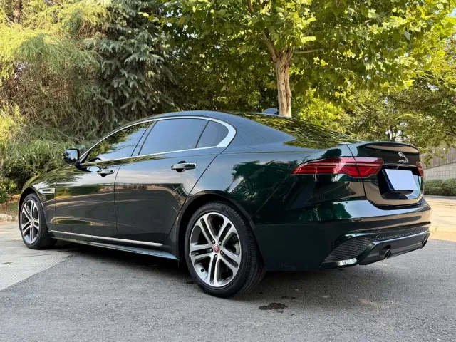 Jaguar XEL — Фото автомобиля 9