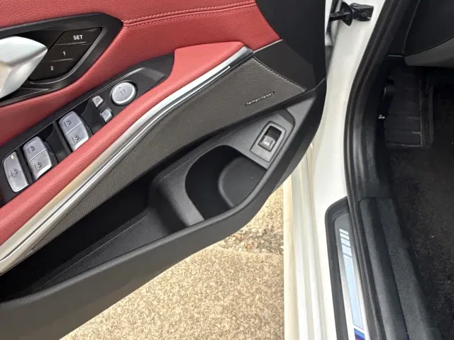 BMW 3 Series — Фото автомобиля 7