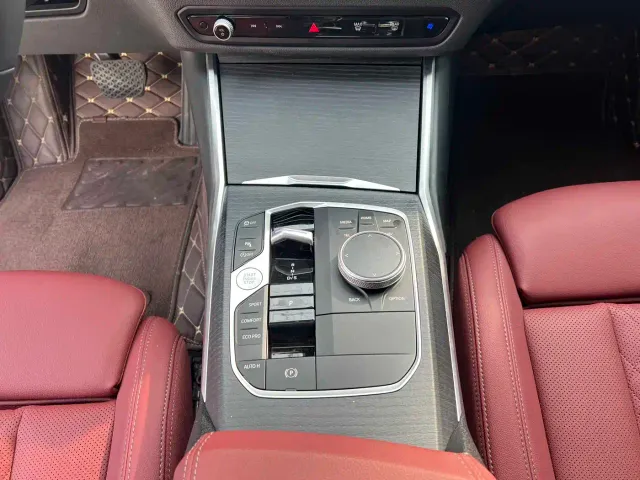 BMW 3 Series — Фото автомобиля 9