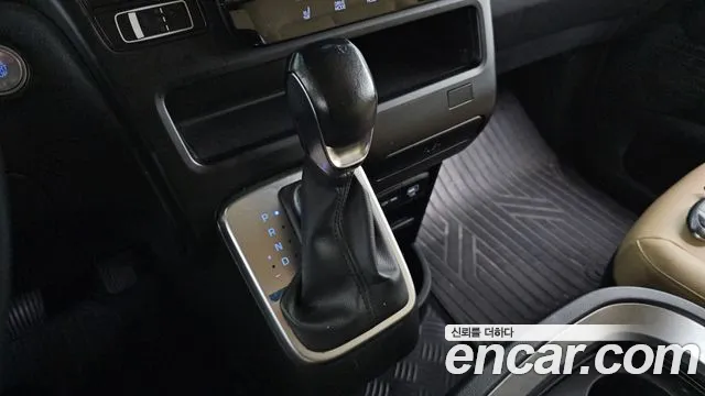 Hyundai Staria — Фото автомобиля 11