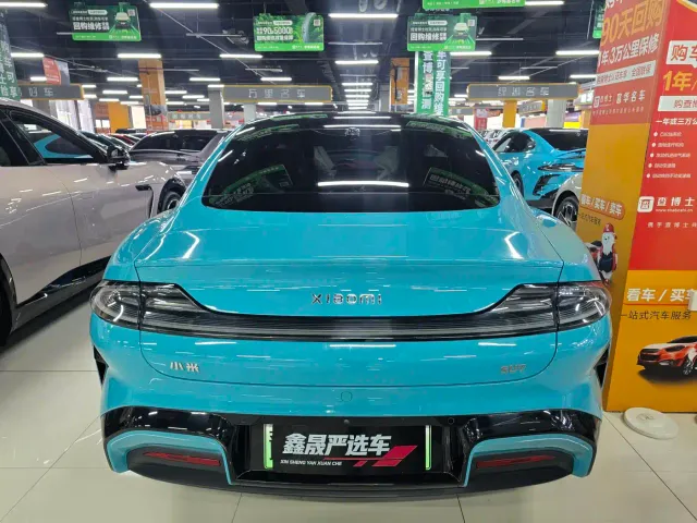 Xiaomi SU7 — Фото автомобиля 12