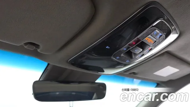 Genesis G80 Бензин 3.5 турбо AWD — Фото автомобиля 12