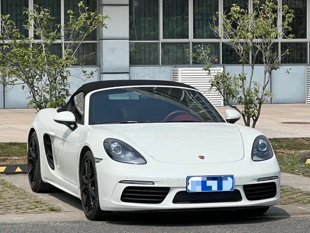 Porsche 718 — Фото автомобиля 3