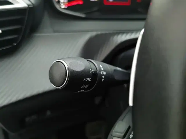 Peugeot 2008 — Фото автомобиля 21
