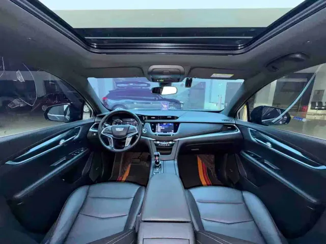 Cadillac XT5 — Фото автомобиля 6