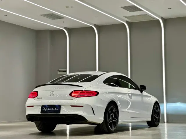 Mercedes-Benz C-Class — Фото автомобиля 9