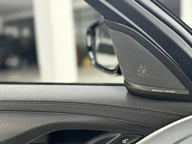 BMW 5 Series — Фото автомобиля 15