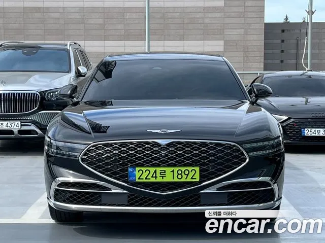 Genesis G90 — Фото автомобиля 3