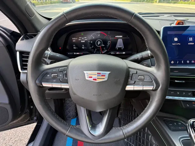Cadillac CT5 — Фото автомобиля 6