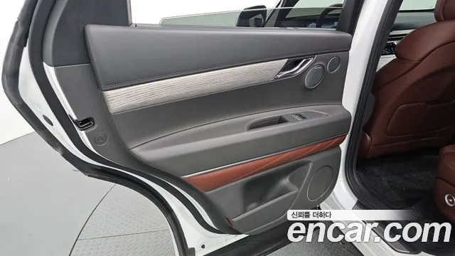 Genesis GV80 — Фото автомобиля 14