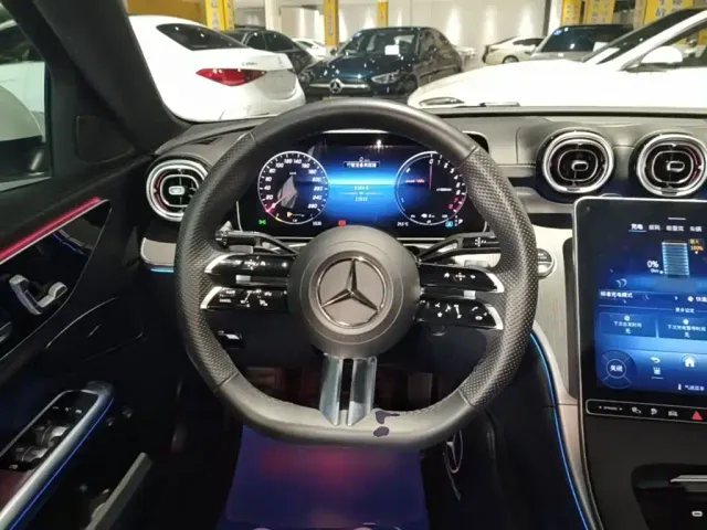 Mercedes-Benz C-Class — Фото автомобиля 10
