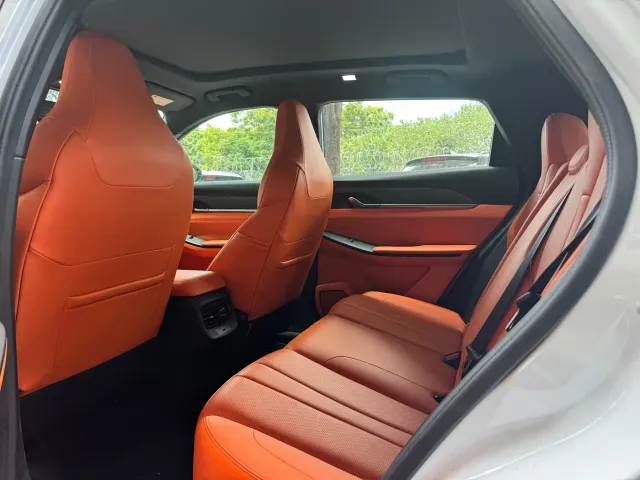 Dongfeng Fengshen L7 — Фото автомобиля 8