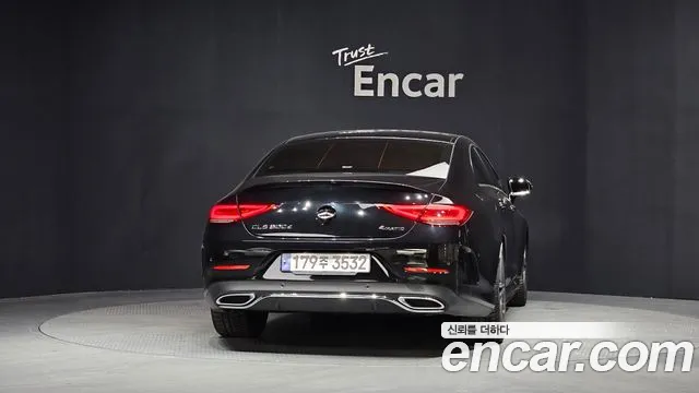 Mercedes-Benz CLS-Class — Фото автомобиля 3