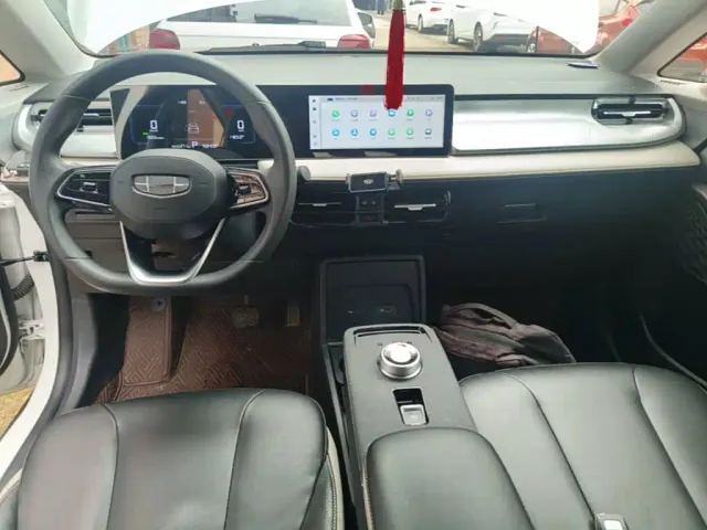 Geely Geometry E Firefly — Фото автомобиля 9