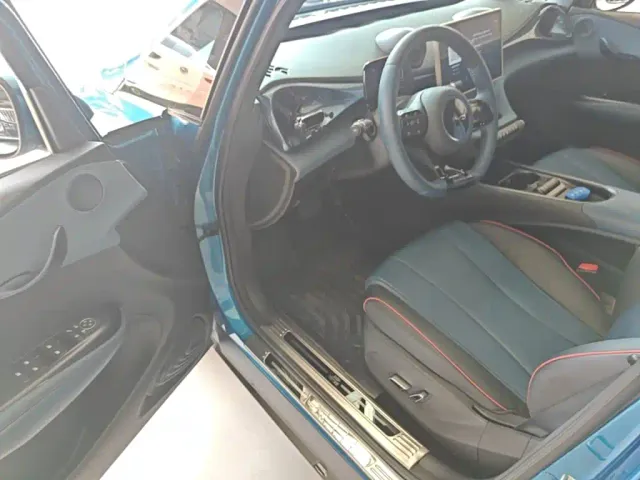BYD Dolphin — Фото автомобиля 15