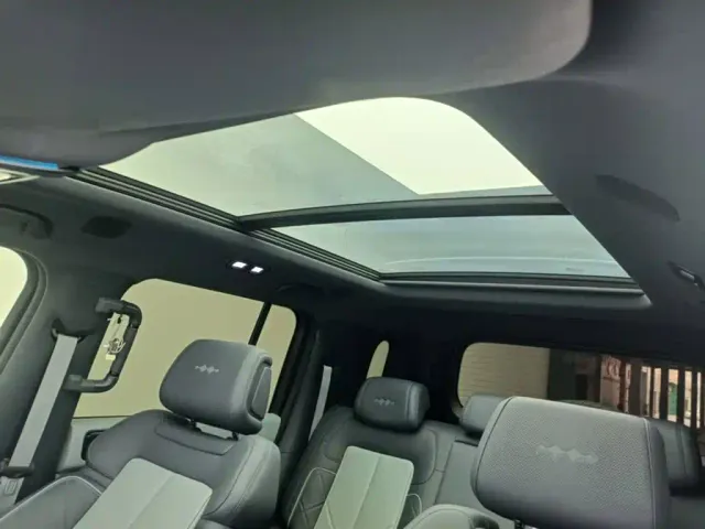 BYD FangChengBao Leopard 5 — Фото автомобиля 7