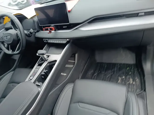 Geely Xingrui — Фото автомобиля 13
