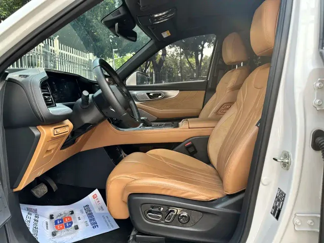GAC Trumpchi ES9 — Фото автомобиля 11