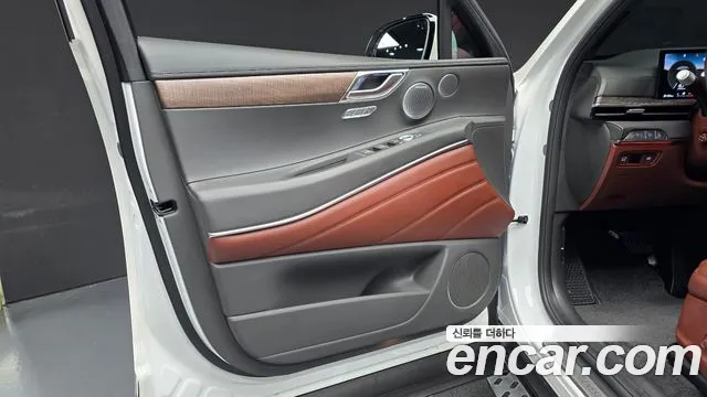 Genesis GV80 — Фото автомобиля 13