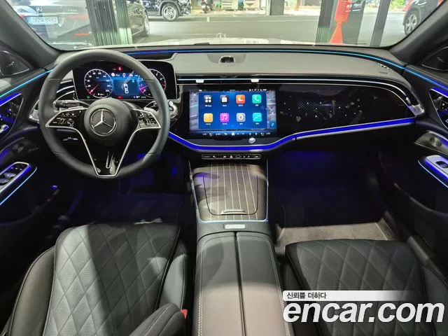 Mercedes-Benz E-Class — Фото автомобиля 7