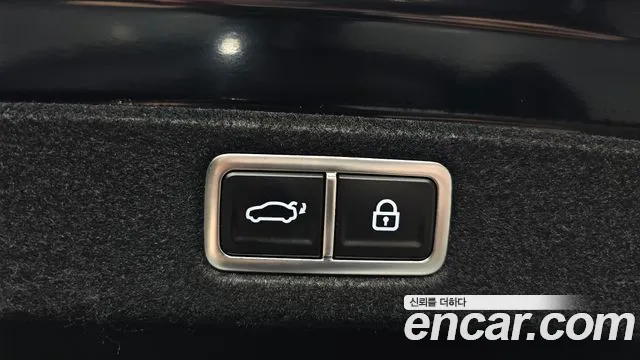 Hyundai Grandeur GN7 — Фото автомобиля 26