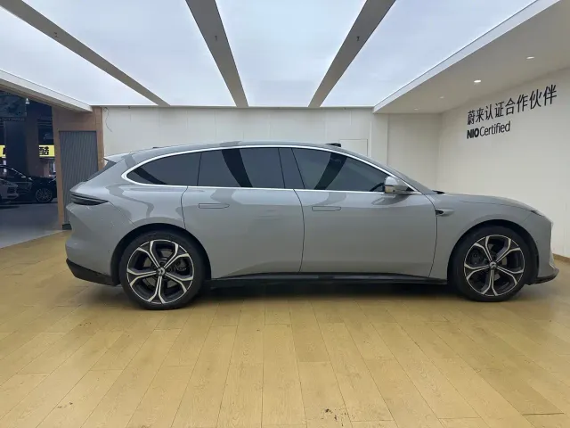 Nio ET5 Touring — Фото автомобиля 21