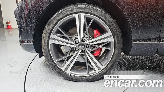 Genesis GV80 — Фото автомобиля 5