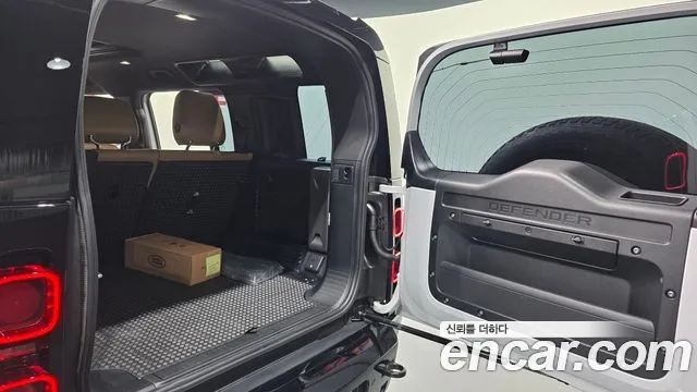 Land Rover Defender L663 — Фото автомобиля 20