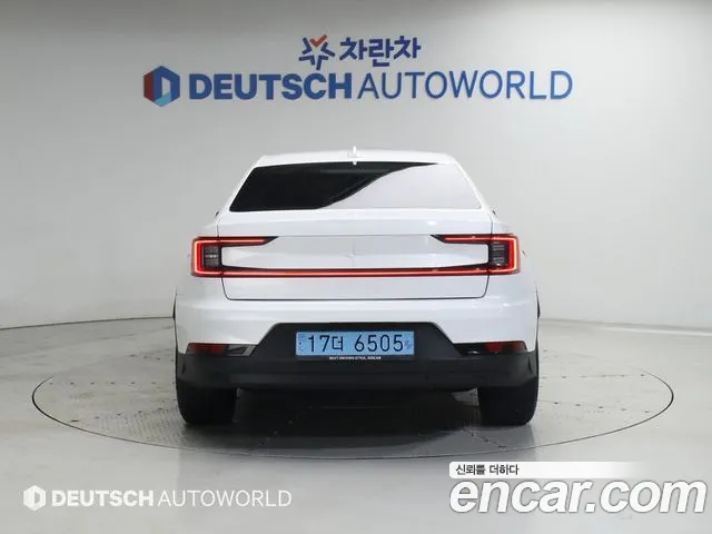 Polestar Polestar 2 — Фото автомобиля 5