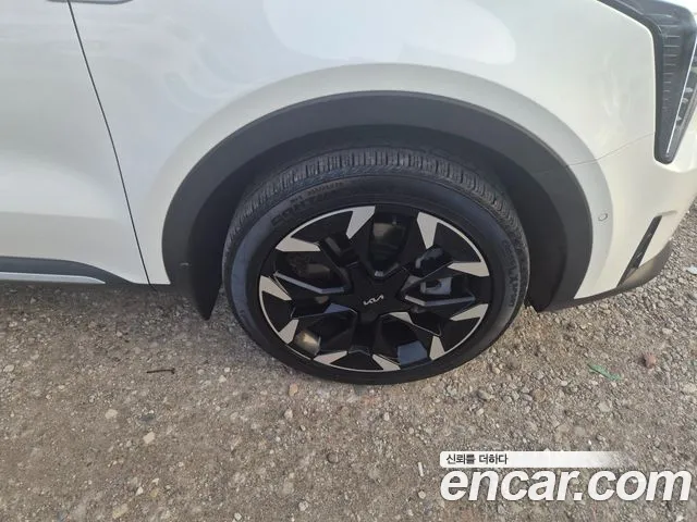 Kia Sorento — Фото автомобиля 3