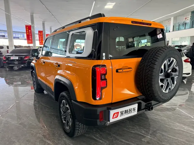 BAIC BJ40 — Фото автомобиля 2
