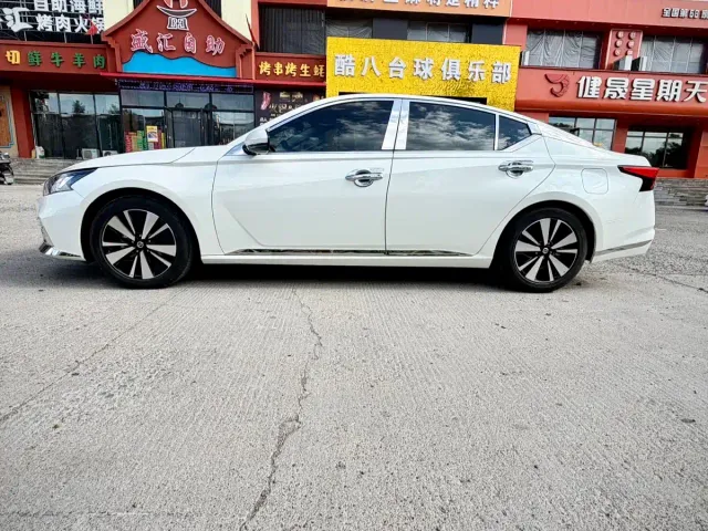 Nissan Teana — Фото автомобиля 8