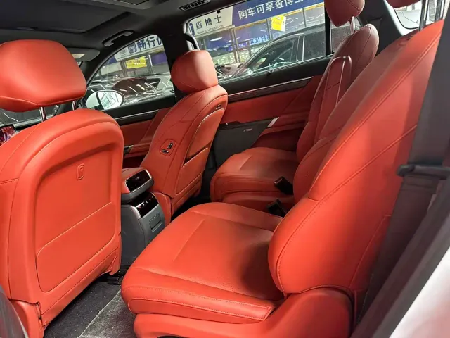 Dongfeng eπ 008 — Фото автомобиля 5