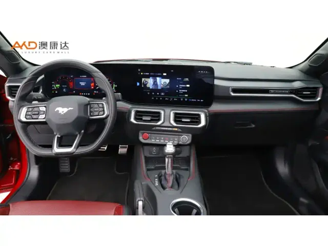 Ford Mustang — Фото автомобиля 5