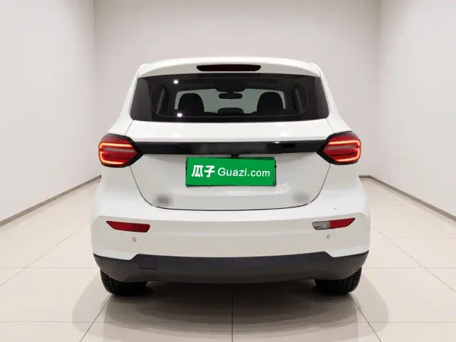Leapmotor T03 — Фото автомобиля 5