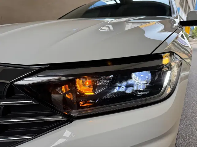 Volkswagen Sagitar — Фото автомобиля 19