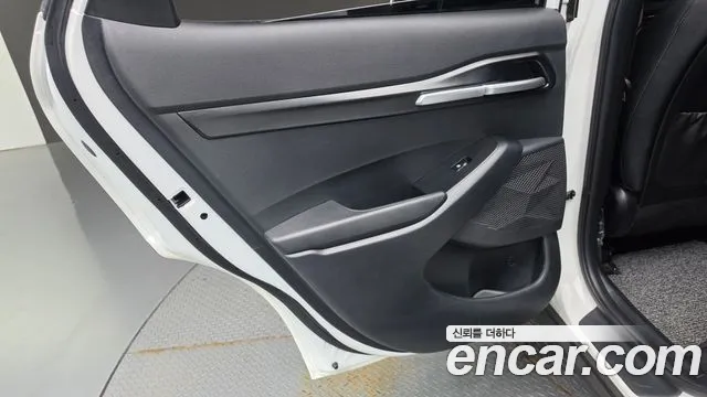 Kia Seltos — Фото автомобиля 14