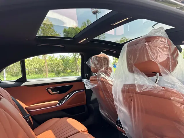 Mercedes-Benz S-Class — Фото автомобиля 14