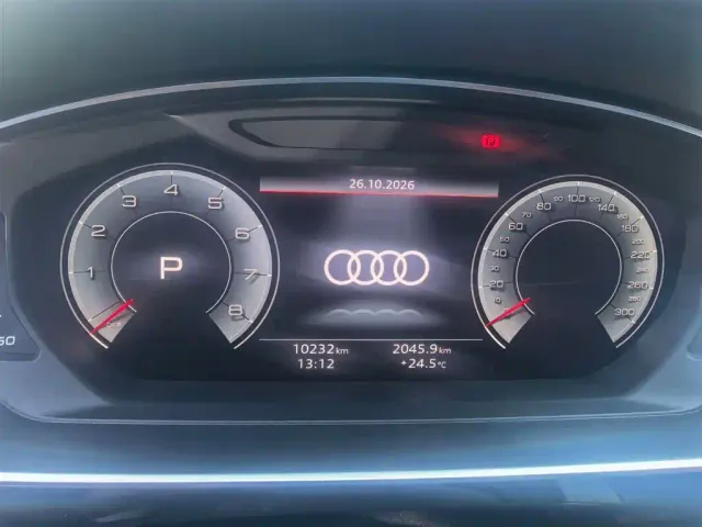 Audi A8 — Фото автомобиля 7