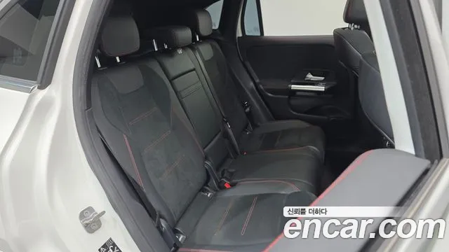 Mercedes-Benz GLA-Class H247 — Фото автомобиля 18