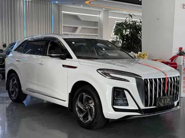 Hongqi HS3 — Фото автомобиля 3