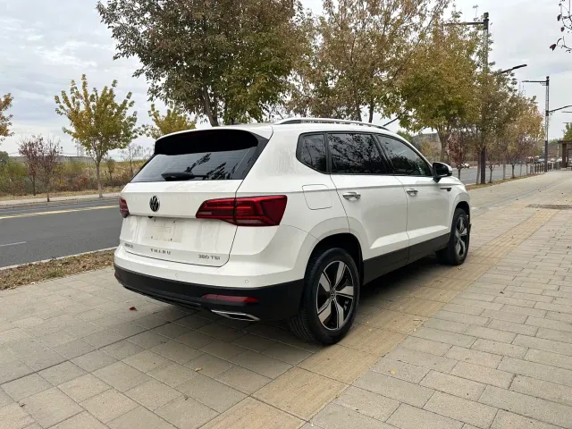 Volkswagen Tharu — Фото автомобиля 9