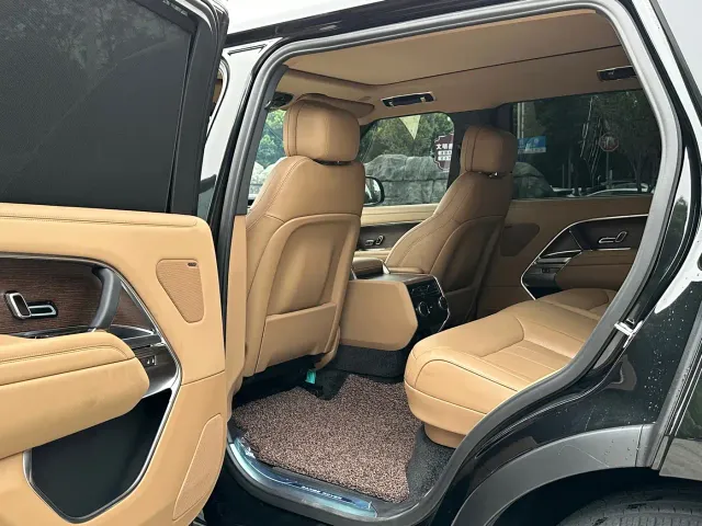 Land Rover Range Rover — Фото автомобиля 8