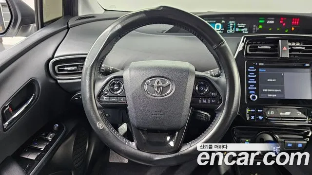 Toyota Prius — Фото автомобиля 14