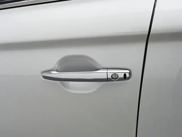 Mitsubishi Outlander — Фото автомобиля 18