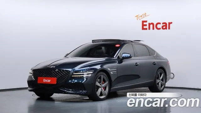Фотография автомобиля — Genesis G80 RG3