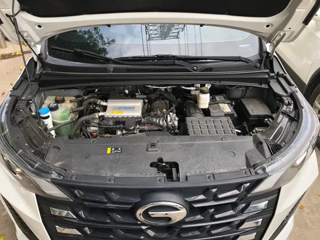 GAC Trumpchi M6 — Фото автомобиля 24