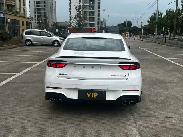 Geely Xingrui — Фото автомобиля 8