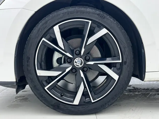 Skoda Octavia — Фото автомобиля 14