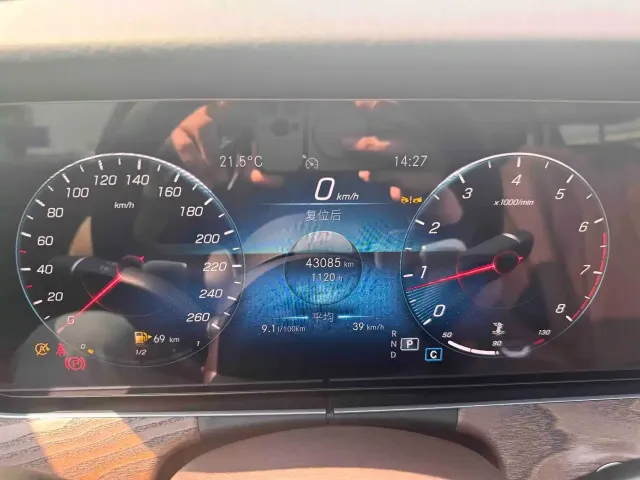 Mercedes-Benz Mercedes-Benz E-Class 2023 E 300 L Fashion — Фото автомобиля 17